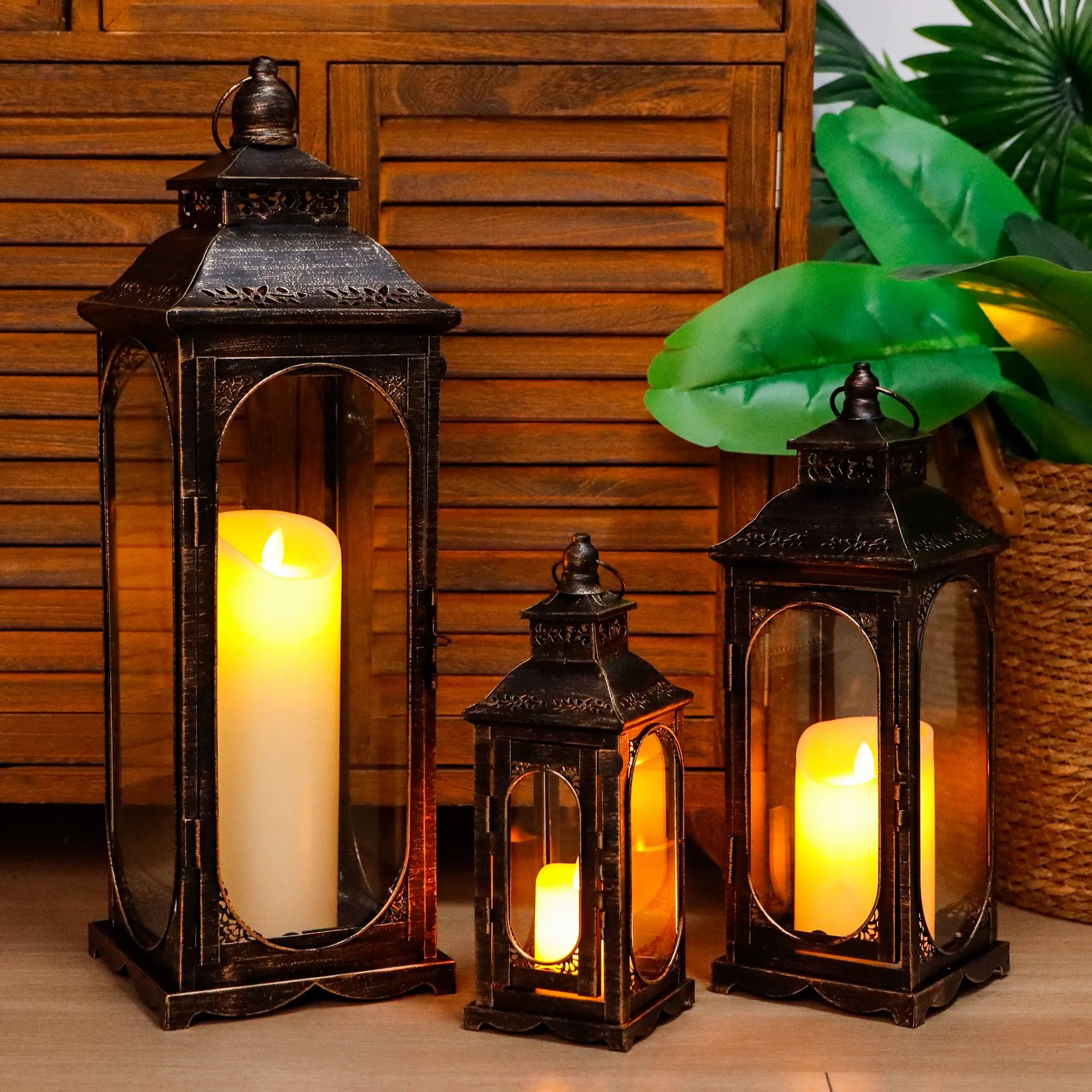 Set of 3 Vintage Candle Lanterns 10/14/19.5''H Decorative Outdoor Lantern
